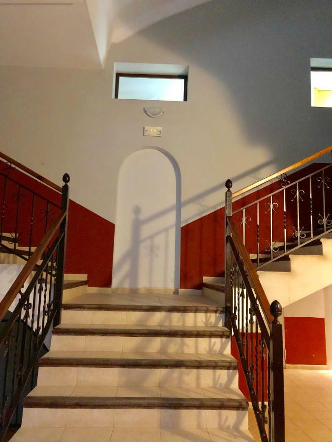 Oupen De Dor - Virgenes El Pilar Apartment Zaragoza Exterior foto